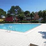 Functional Flat In A Fantastic With Pool