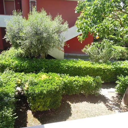 Functional Flat In A Fantastic With Pool Appartamento *
